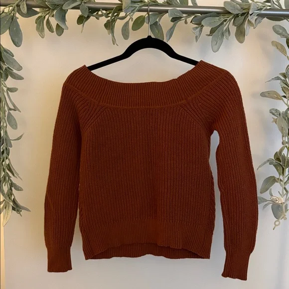 Abercrombie & Fitch Sweater - Picture 3 of 3